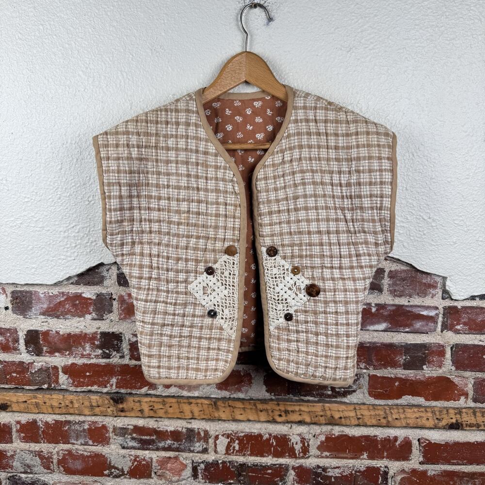 Handmade Vest Womens Small Tan Quilted Gingham Crochet Lace Cottagecore Lined